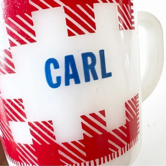 Westfield Milk Glass Vintage Mug Carl Red Gingham Plaid Picnic Blanket Print Tea - Picture 8 of 8